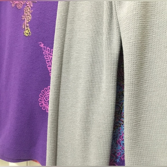 3 Long Sleeve Tees Bundle - Picture 5 of 6